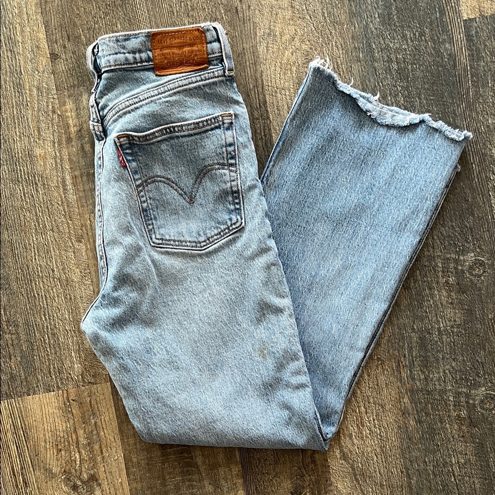 Levi's Classic Light Blue Jeans